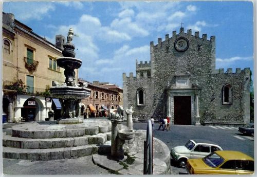 Taormina Dom-Platz AKU1