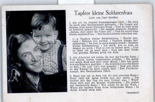 Tapfere kleine Soldatenfrau