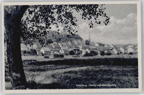 Oderberg Kirche, Ortsansicht mit Albrechtsberg
