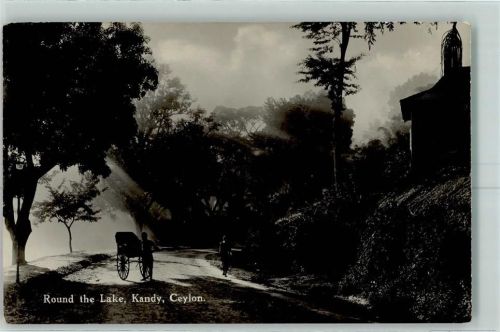 Kandy Lake