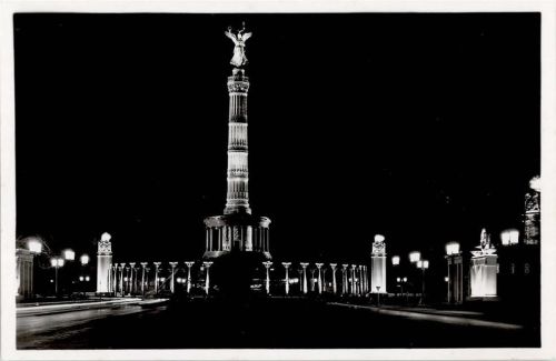 tiergarten - Großer Stern mit Siegessäule im Festschmuck