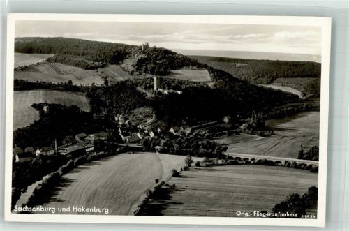 Sachsenburg Fliegeraufnahme der Sachsenburg und der Hakenburg