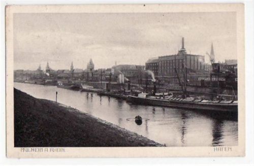 Köln Mülheim 901 Mülheim mit Hafen gelaufen, mit Marke und Stempel von 1914 kleiner Knick unten links, leicht stockfleckig, sonst gut erhalten