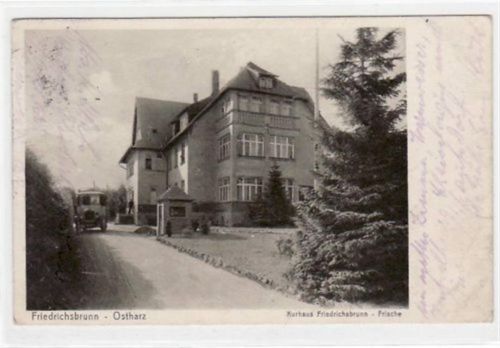 Friedrichsbrunn Kurhaus Friedrichsbrunn - Frische gelaufen und Bahnpoststempel, ca. 1938. Leichte Stempelspuren, kleiner Knick oben links und unten rechts, sonst gut erhalten.