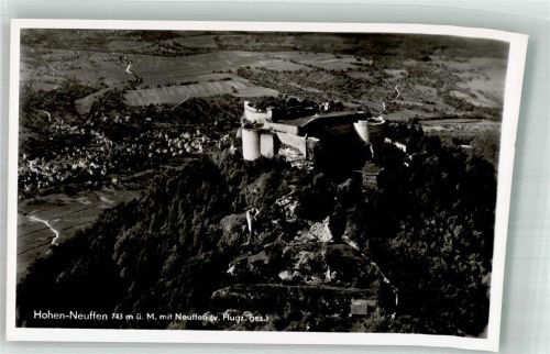 Neuffen Fliegeraufnahme Hohen Neuffen 743 m Burg