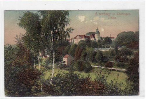 Eisenberg Eisenberg i. Thür. mit Schloss gelaufen von 1915. leichte Eckabschürfungen und Rändern, kleiner Knick unten links, sonst gut erhalten.