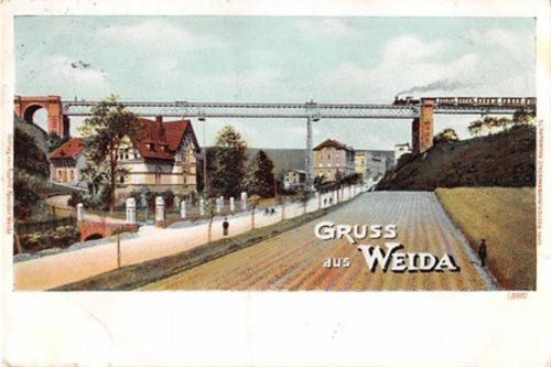 Lithographie Gruss aus Weida. Straßenpartie mit Eisenbahnbrücke gelaufen. Ecken mit Albumabdrücken, leicht bügig, leicht fleckig, sonst gut erhalten