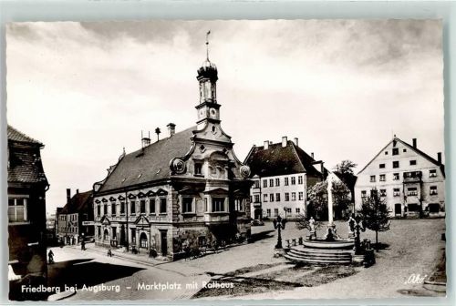 Friedberg Marktplatz mit Rathaus