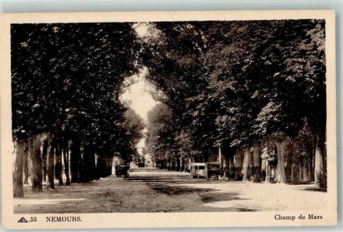 Nemours Champ de Mars Oldtimer