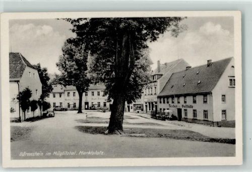 Bärenstein im Müglitztal Marktplatz Oldtimer