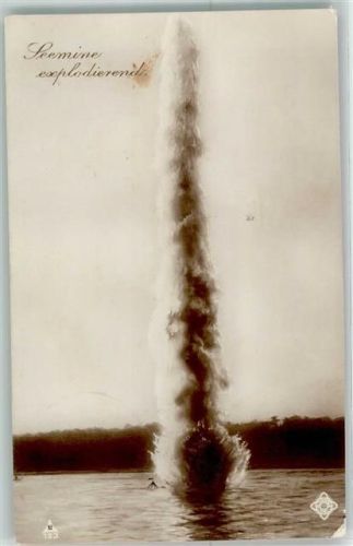 1915 Seemine explodierend