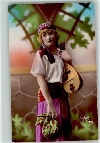 Frau Mandoline LEO 1128