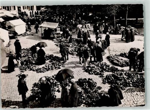 Scenes et types bretons Marktszene Holzschuhe Tracht