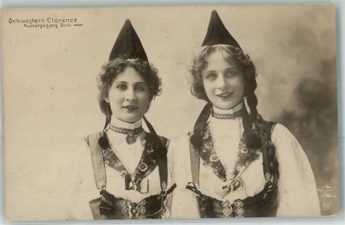 Schwestern Clarence Kunstgesang Duo Tracht