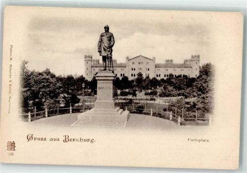 Bernburg Carlsplatz Denkmal