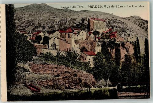 Prades vue de l`Eau le Castelas Gorges du Tarn