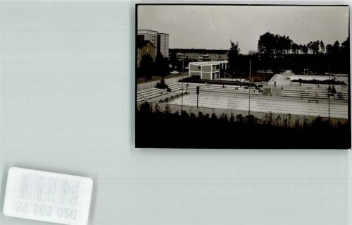 84478 W8264 Waldkraiburg - Schwimmbad Foto Original aus Archiv eines Ansichtskartenverlags