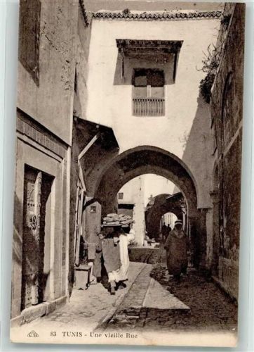 Tunis Tracht Gasse