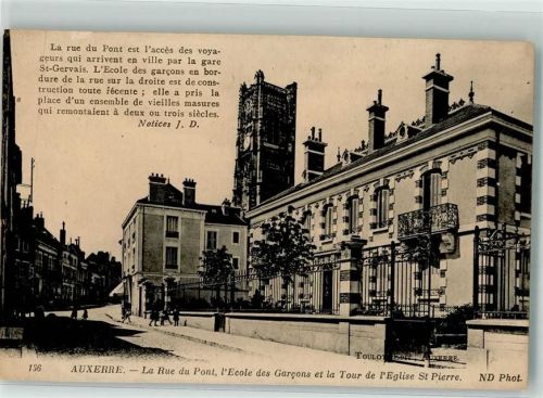 Auxerre La Rue du Pont Kirche St. Pierre