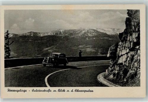 Schneekoppe Auto Oldtimer Sudetenstrasse Riesengebirge