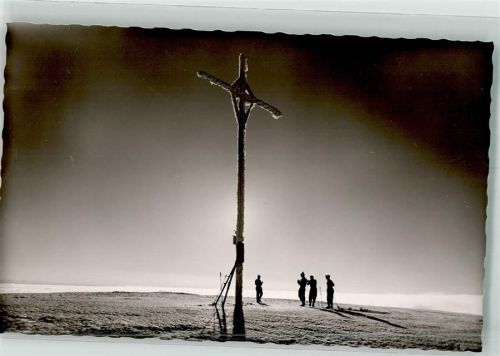 Bernau Winter Herzogenhorn Gipfelkreuz Skiwanderer