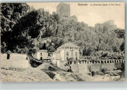 Granada Alhambra desde el rio Darro