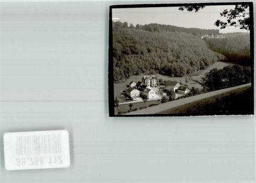Beringhausen mit Gasthaus Pohl Foto Original aus Archiv eines Ansichtskartenverlags Ort handschriftlich
