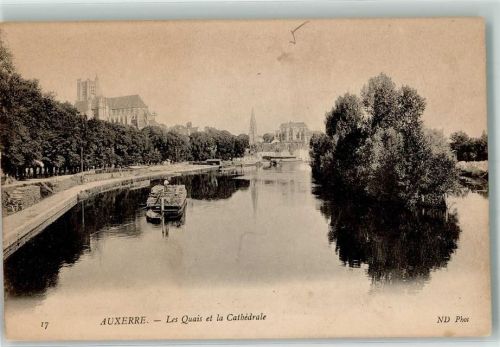Auxerre Hafen Les quais Kirche
