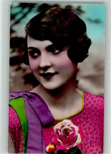 Frau Porträt Art Deco handkoloriert Potocelere Italy