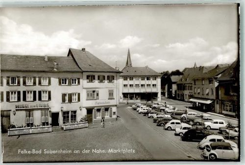 Sobernheim Marktplatz Hotel zur Linde Auto VW Käfer