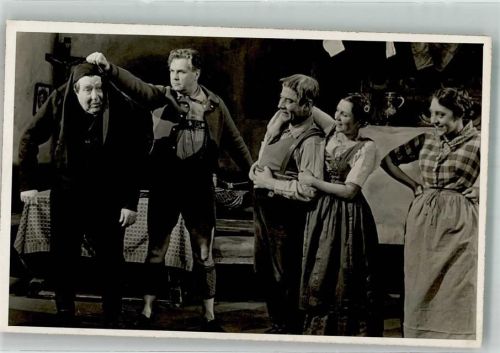 München Ernst Martens Staatstheater Szene
