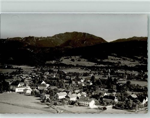 Benediktbeuern Fliegeraufnahme des Ortes Foto Original aus Archiv eines Ansichtskartenverlags Ort handschriftlich