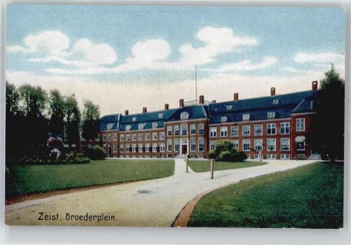 3701 Zeist - Broederplein