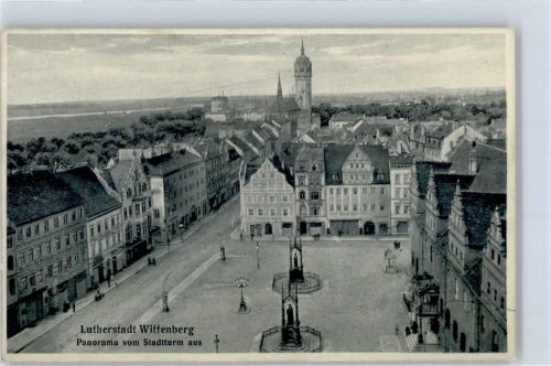 Lutherstadt Wittenberg Blick vom Stadtturm Denkmal Rathaus