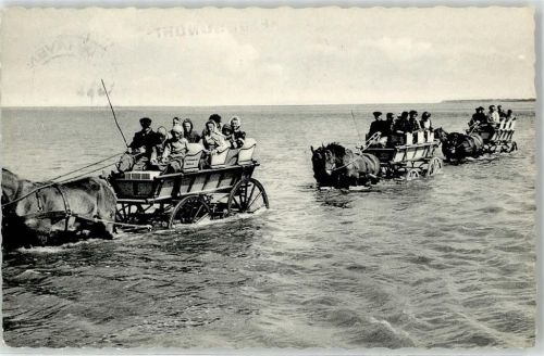Duhnen Die Wattwagenauf der Fahrt nach der Insel Neuwerk