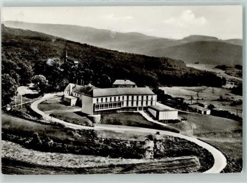 Volkersberg Fliegeraufnahme Kath. Landvolkhochschule Jugendhaus