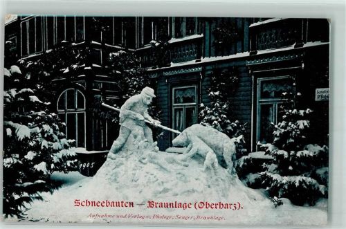 Schneeskulptur