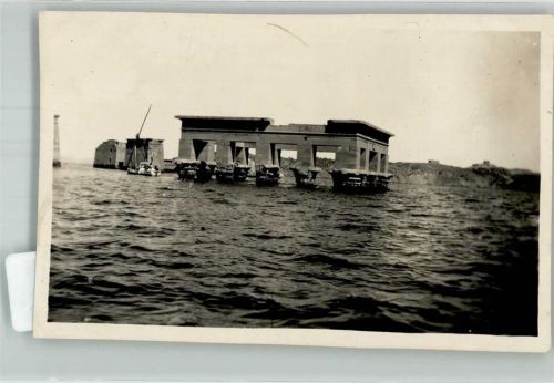 Suez
