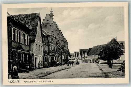 Weismain Marktplatz mit Rathaus