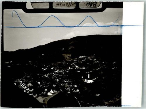 Loffenau Fliegeraufnahme des Ortes mit Kirche St. Theresia Foto Original aus Archiv eines Ansichtskartenverlags Ort handschriftlich Farbstriche im Bild