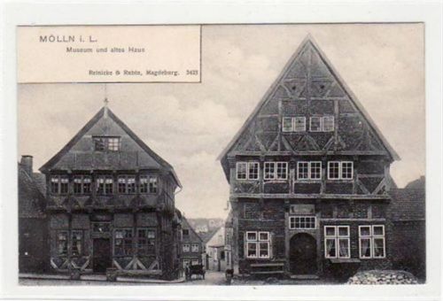 Mölln mit Blick a.d. Museum und altes Haus. ungelaufen um 1900 Gute Erhaltung.