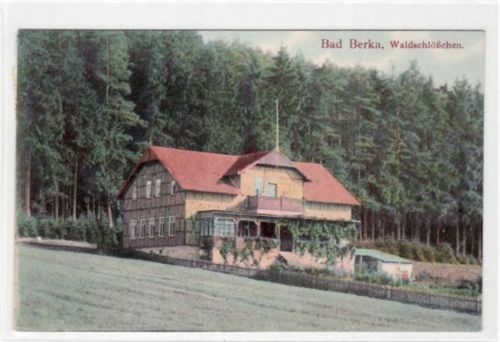 Bad Berka mit Waldschlößchen gelaufen 1910 kleiner Knick unten rechts und links. sonst gut erhalten.