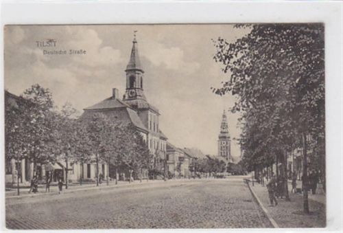 Tilsit / Sowetsk. Deutsche Straße gelaufen 1919. Rückseite leicht fleckig, sonst gut erhalten