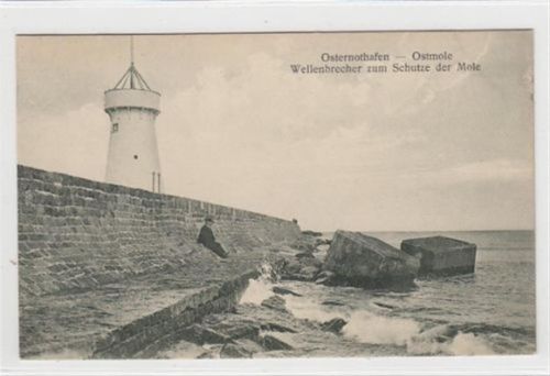 Osternothafen / Chorzelin - Kreis Wollin / Wolin. Ostmole. Wellenbrecher zum Schutze der Mole ungelaufen Sehr gut erhalten.