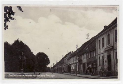Bad Wilsnack mit Markt und Grosser Strasse gelaufen, Marke entfernt. Leichter Stempeldurchdruck, leicht fleckig, sonst gut erhalten.