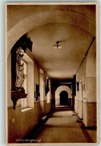 Hirschfeld Benedictiner-Missions-Seminar St. Ludwig Klostergang Madonnenfigur