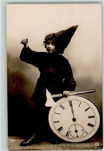 1907 Wichtel Kind mit einer Uhr - Neujahr AK
