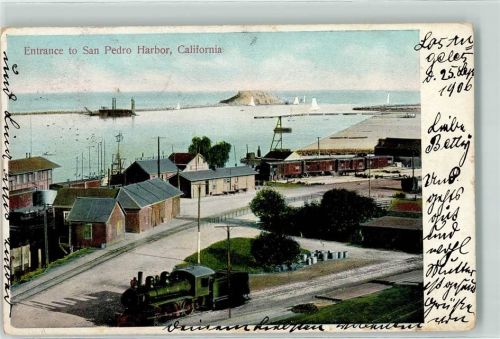 Entrance to San Pedro Harbor Lok Schiff