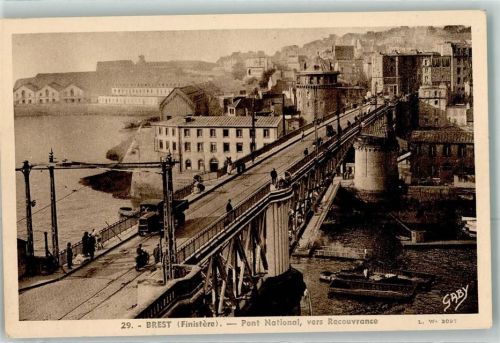 Brest Pont National vers Recouvrance LKW Motorrad