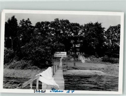 Plau Foto Original aus Archiv eines Ansichtskartenverlag Anleger Kurhaus Gesundbrunn